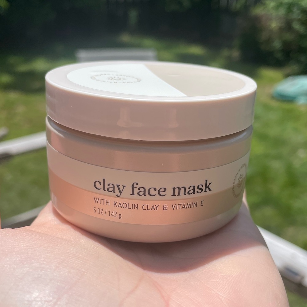 Bath & Body Works Cream Skincare Mask